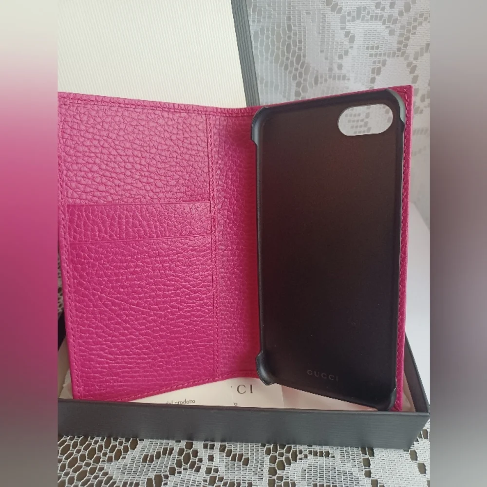 Gucci Pink Bifold Wallet Phone Card Holder Wallet Iphone 7/8